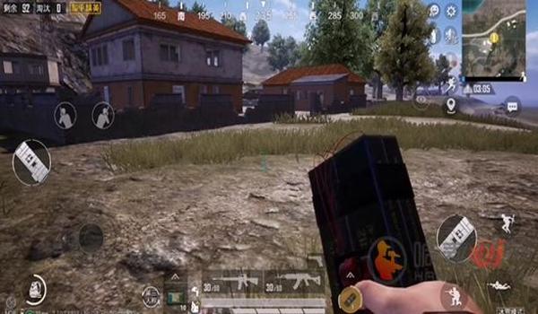 和平精英辅助碗怎么用